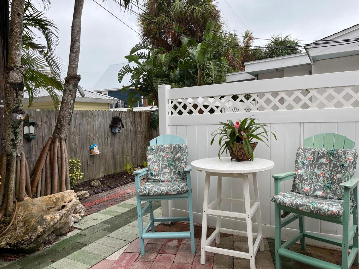 An Island Getaway At Palm Tree Villas Holmes Beach Exteriör bild