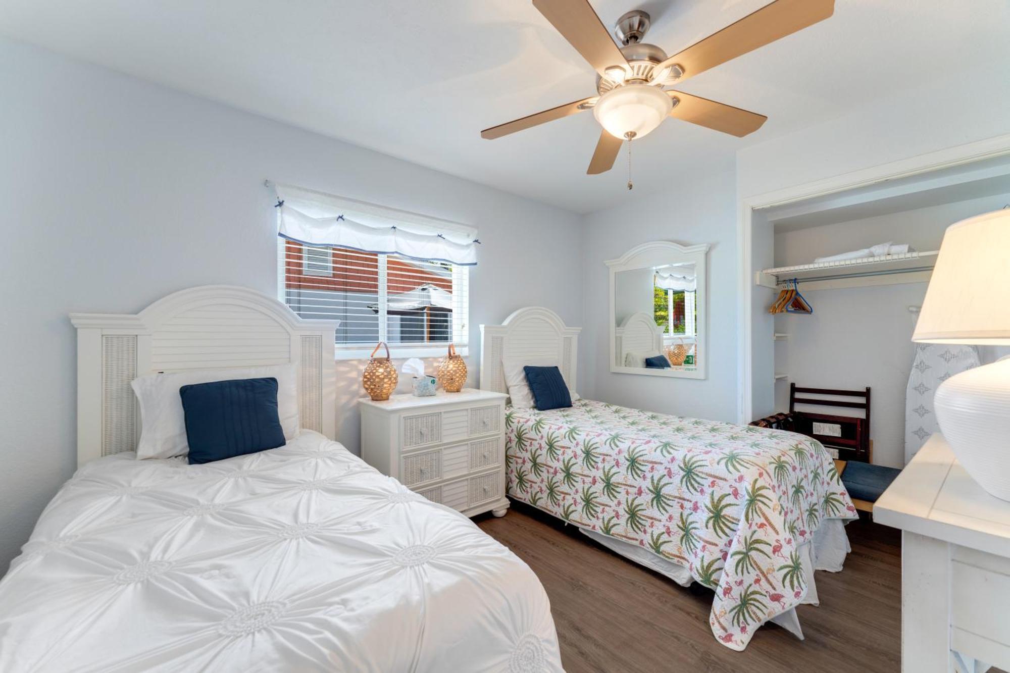 An Island Getaway At Palm Tree Villas Holmes Beach Exteriör bild
