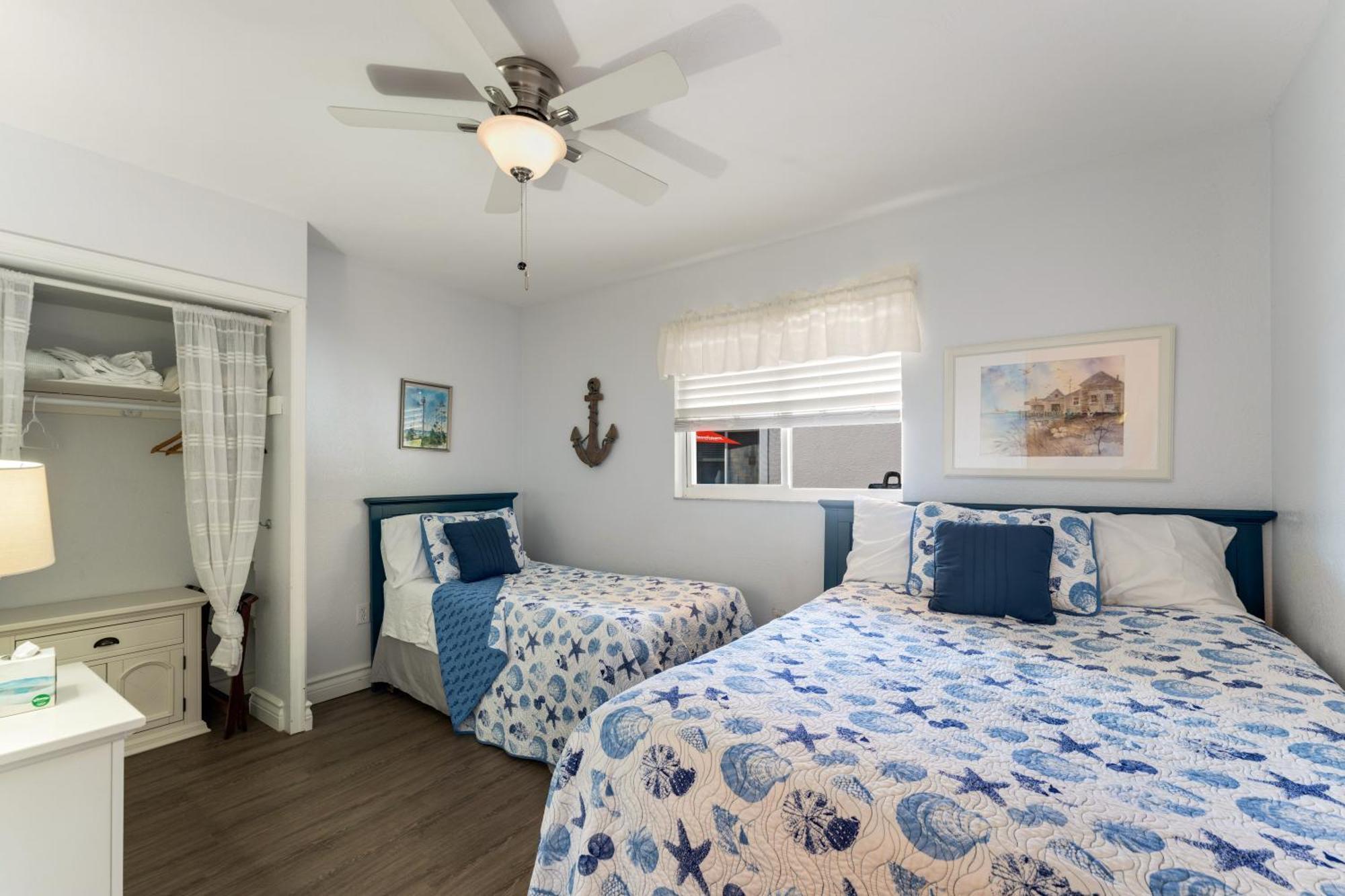 An Island Getaway At Palm Tree Villas Holmes Beach Exteriör bild
