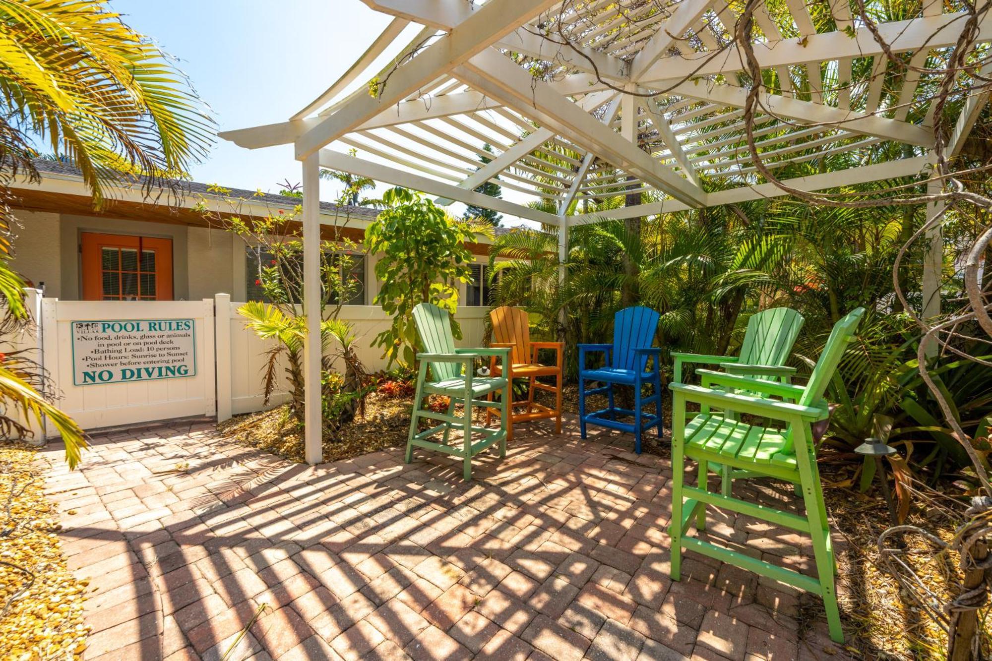 An Island Getaway At Palm Tree Villas Holmes Beach Exteriör bild